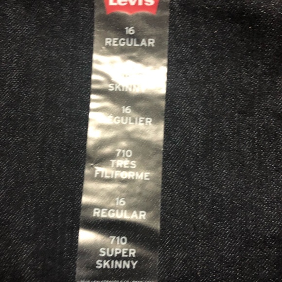 Jeans - Picture 3 of 4